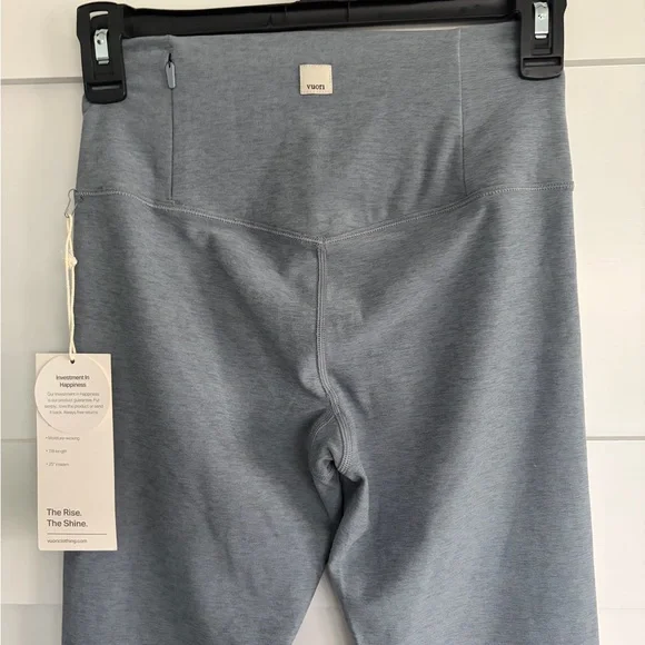 Vuori Clean Elevation Leggings - Picture 3 of 8